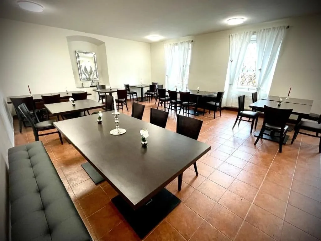 Restaurant - Hotel Stará Pošta — photo 4