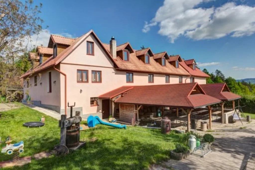 Penzion na Jurém — GUESTHOUSE in Zlín