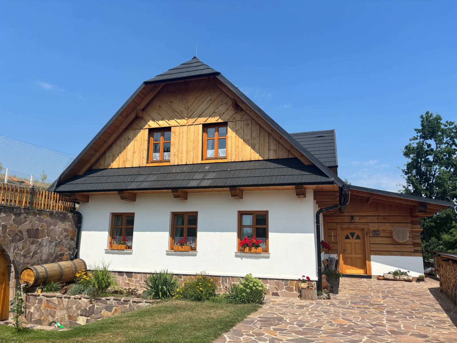 Chalupa Pod kopcem — COTTAGE in Zubří