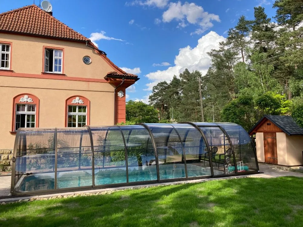 Splavský zámeček — PENSION in Staré Splavy
