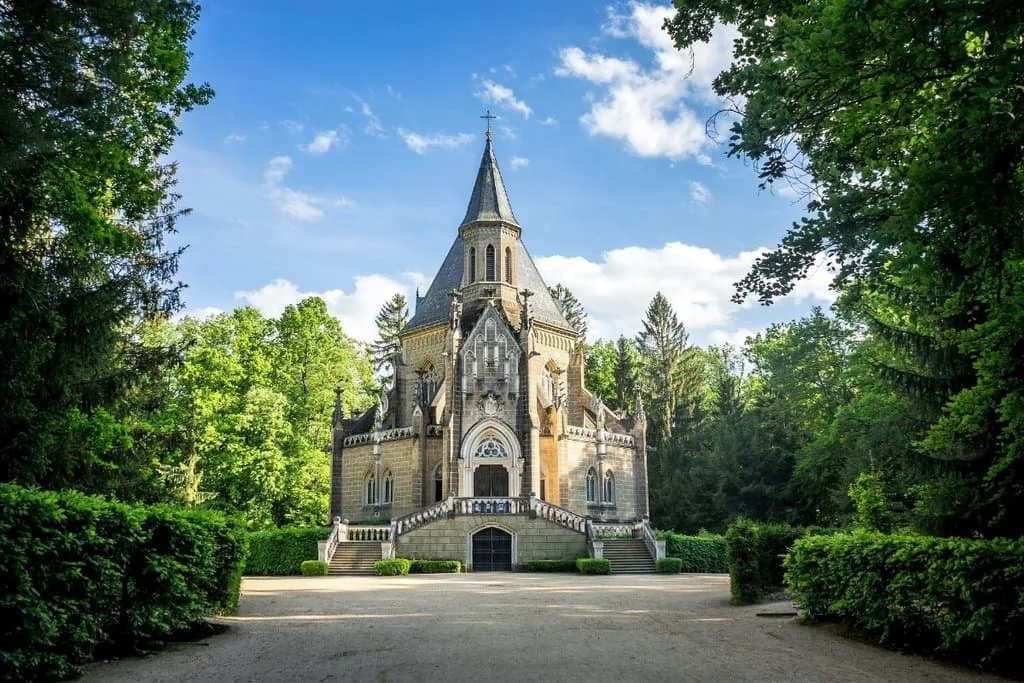 Ubytování Deba — fotografie 2